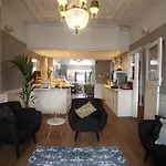 Boutique Asterisk, A Family Run Szálloda