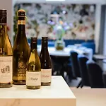 فندق Boutique Asterisk, A Family Run