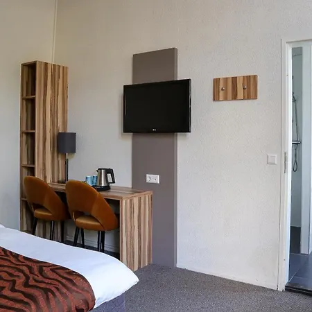 Hotel Asterisk 3 Star Superior 3*