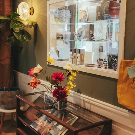 Asterisk, A Family Run 4* Amsterdam