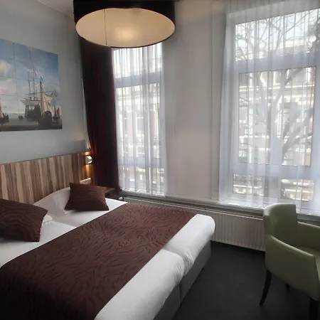 Asterisk, A Family Run 4* Amsterdam