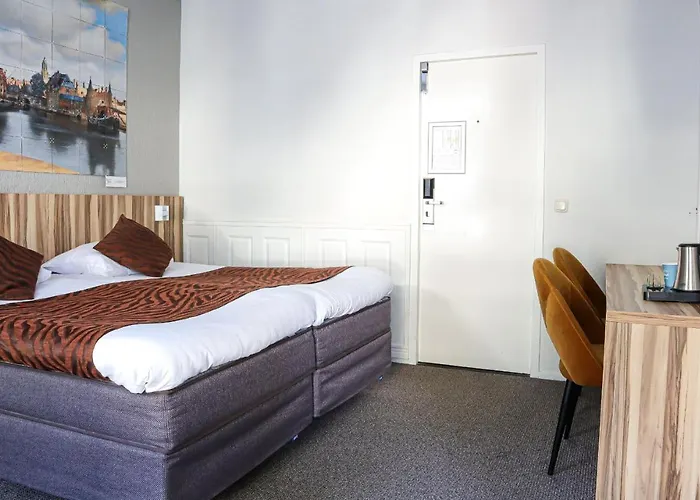 Boutique Asterisk, A Family Run Amsterdam