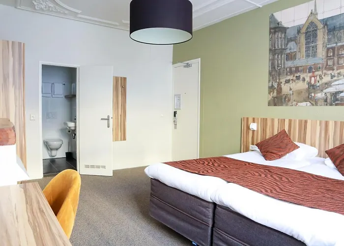 Boutique Asterisk, A Family Run