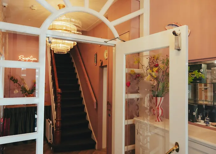 Hotel Boutique Asterisk, A Family Run