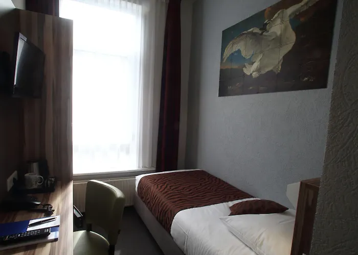 Hotel Boutique Asterisk, A Family Run 4*