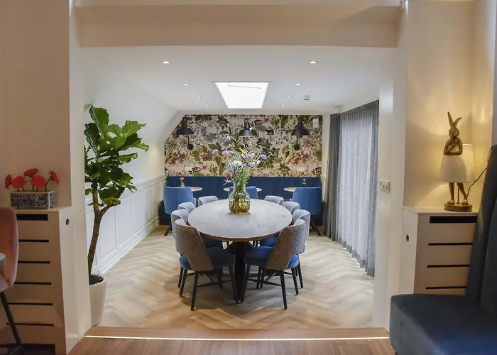 Hotel Boutique Asterisk, A Family Run