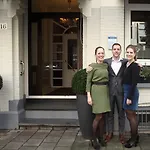 Boutique Asterisk, A Family Run