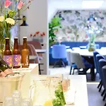 Boutique Asterisk, A Family Run
